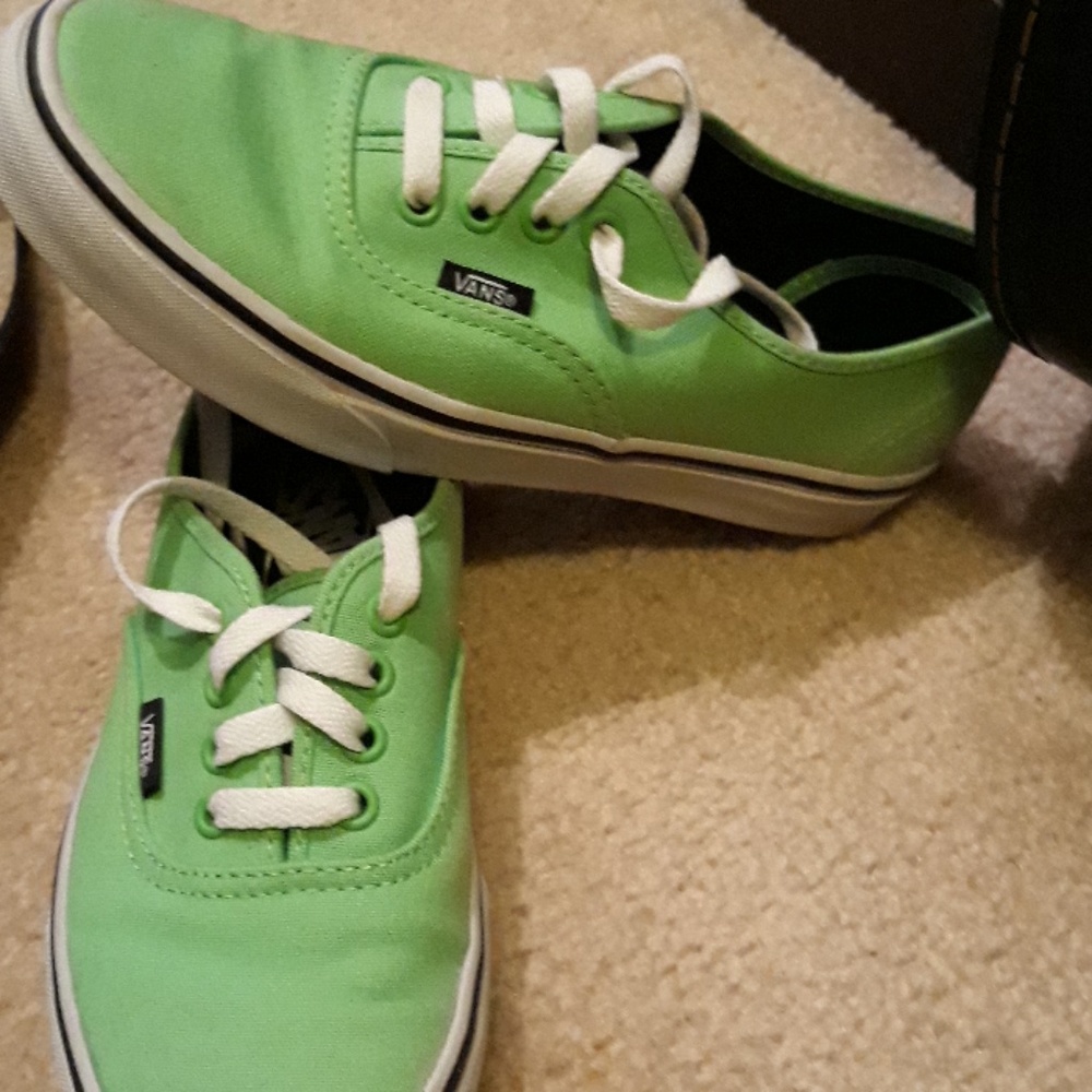 Van's